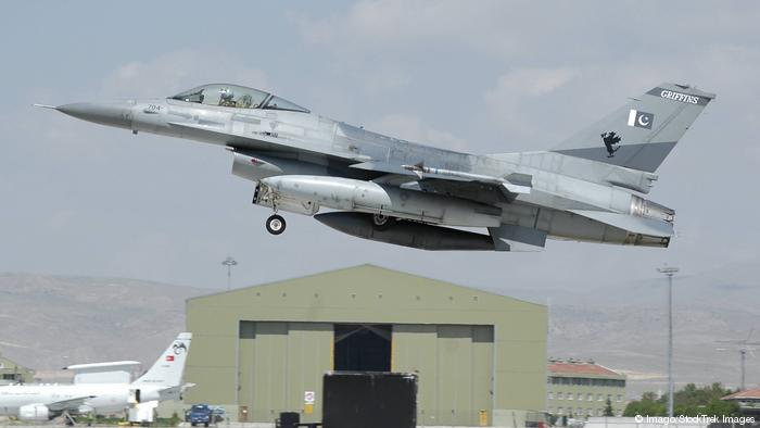 F-16 Plane