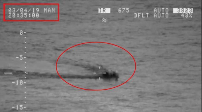 سمندری محاذ پر بھی بھارت کو ناکامی، پاک بحریہ نے بھارتی آبدوز کو دراندازی سے روک دیا