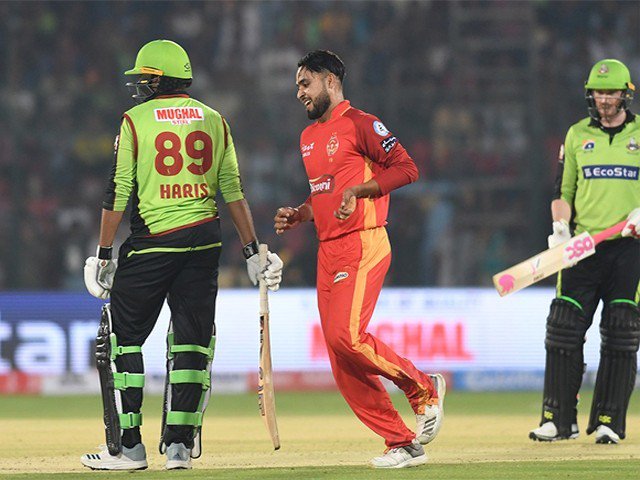 فہیم اشرف کی تباہ کن بولنگ، اسلام آباد نے لاہور کو 49 رنز سے شکست دیدی