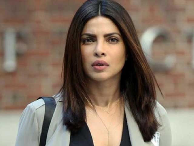 پاکستان سے جنگ کی حمایت پریانکا کو مہنگی پڑ گئی