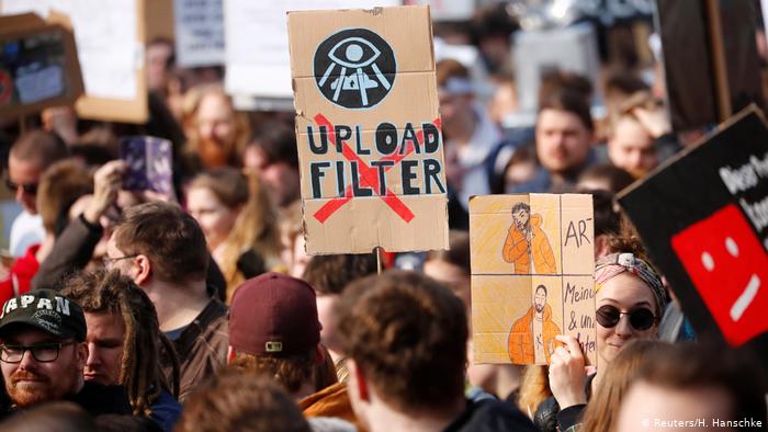 یورپی پارلیمان: کاپی رائٹس قانون میں متنازعہ اصلاحات منظور