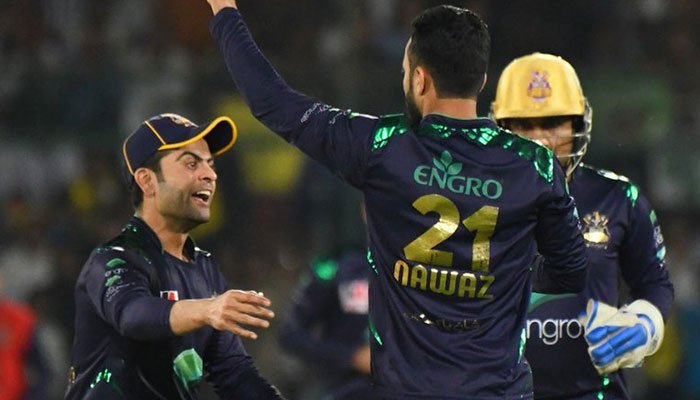 کوئٹہ گلیڈی ایٹرز نے پشاور زلمی کو شکست دیکر فائنل میں جگہ بنالی