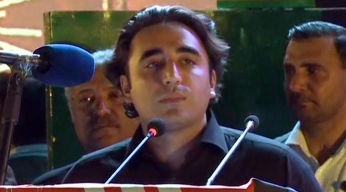 ویں ترمیم ختم کرنے کی کوشش کی تو ایک لات مار کر حکومت ختم کر دوں گا:  بلاول بھٹو