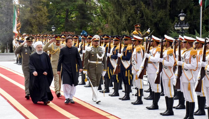 وزیر اعظم کا دورہ ایران تاریخی نہیں بن سکا