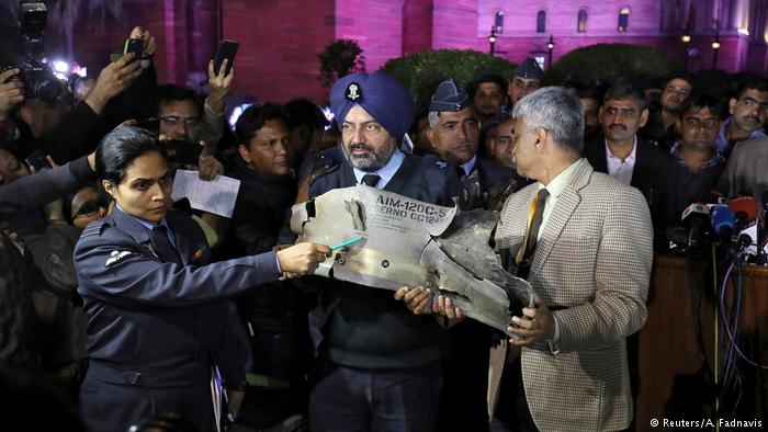 پاکستانی ایف سولہ کی تباہی کے ’ناقابل تردید ثبوت‘ ہیں، بھارتی دعویٰ