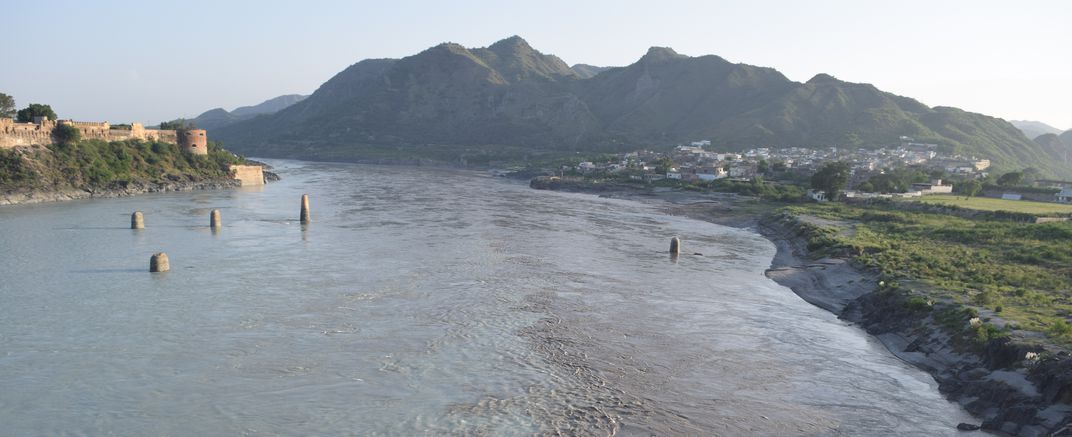 بیٹ گجی  کے متاثرین کٹائو  کا نوحہ  اور وزیر اعلی کا  کمال شفقت