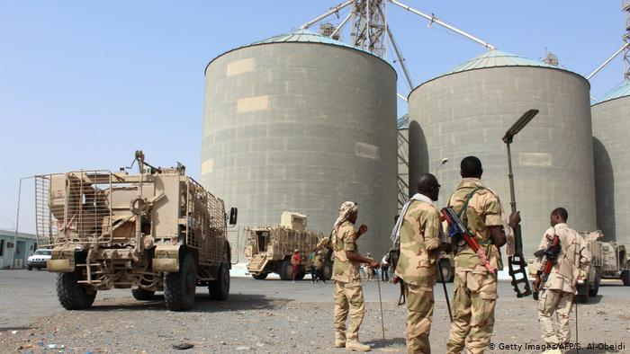 سعودی تنصیبات پر حوثی باغيوں کے ڈرون حملے