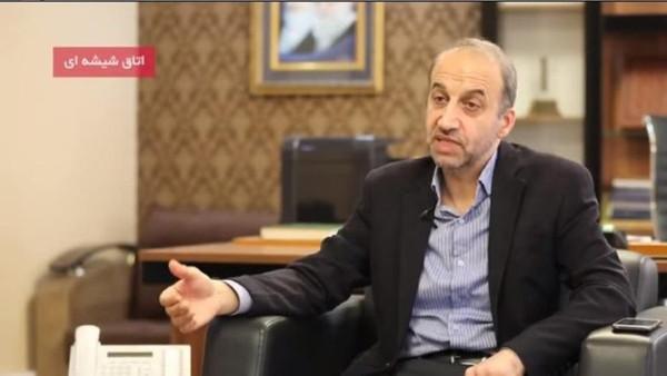 ایرانی ٹیلی ویژن کے سابق ڈائریکٹر نے خامنہ ای کے صاحبزادے کی کرپشن کا بھانڈہ پھوڑ دیا