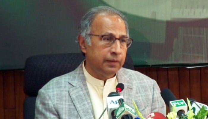 اہداف کے حصول کیلئے کچھ لوگوں کو ناراض کرنا ہوا تو تیار ہیں: مشیر خزانہ