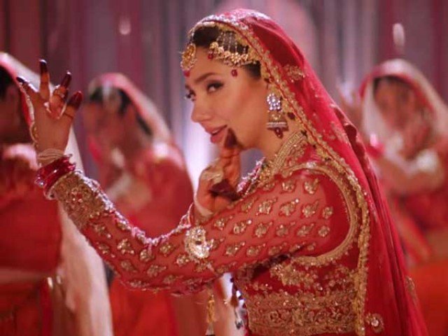 ماہرہ خان کی ’’پرے ہٹ لو‘‘ کا ٹریلر جاری ہوتے ہی مداحوں میں مقبول