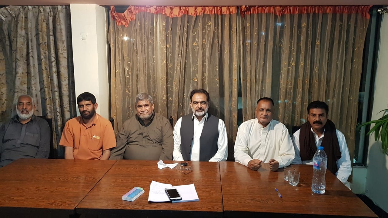 حلقہء فکروفن کی  مری میں محفل شعرو سخن