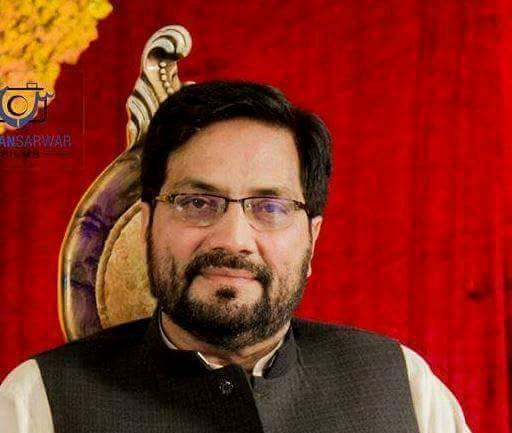 پاکستان تحریک انصاف کے مرکزی ڈپٹی سیکرٹری اطلاعات پہلے سیاسی رہنما ہیں جو عربی پر دسترس رکھتے ہیں