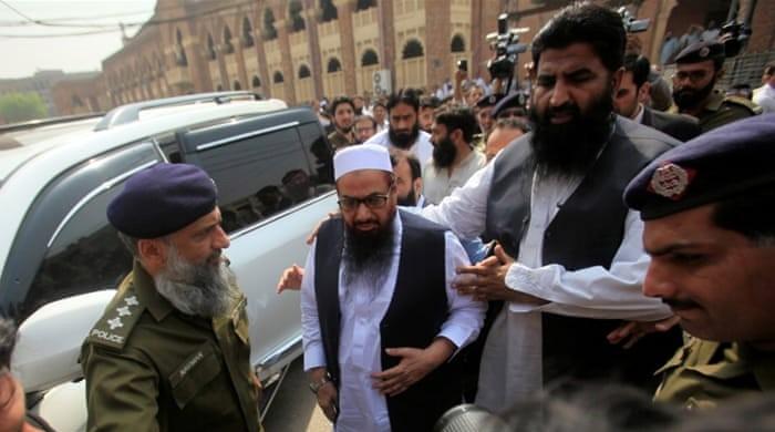 انسداد دہشتگردی عدالت نے حافظ سعید کو جوڈیشل ریمانڈ پر جیل بھیج دیا