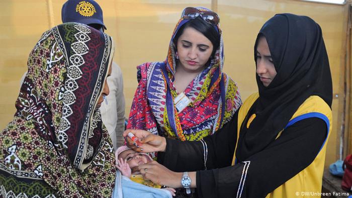 کیا پاکستان پولیو کے خلاف لڑائی ہار رہا ہے؟