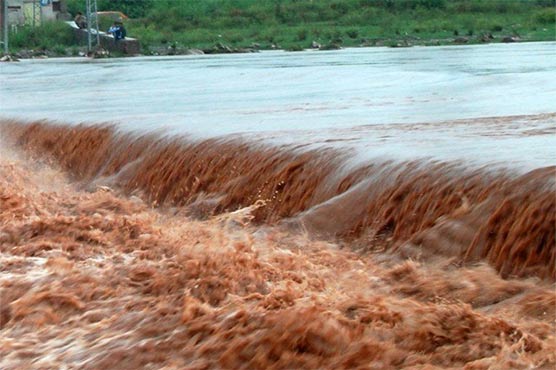 قصور کے متعدد نواحی دیہات زیرآب، اوچ شریف کے قریب فلڈ الرٹ جاری