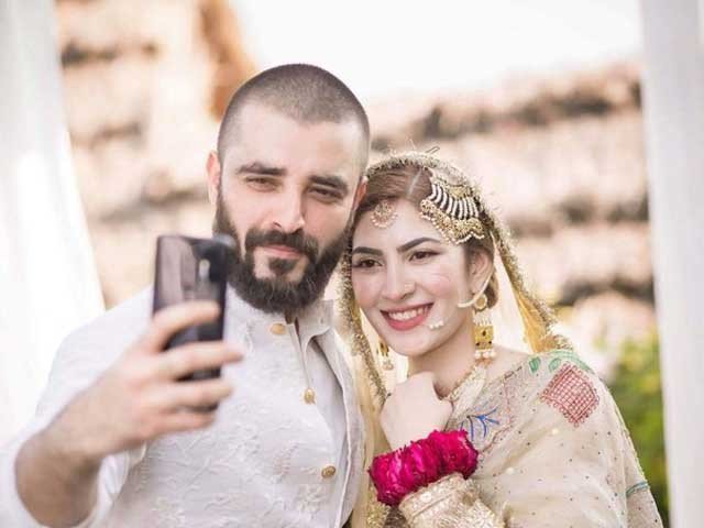 نیمل خاور نے اداکاری چھوڑنے کی خبروں پر خاموشی توڑ دی