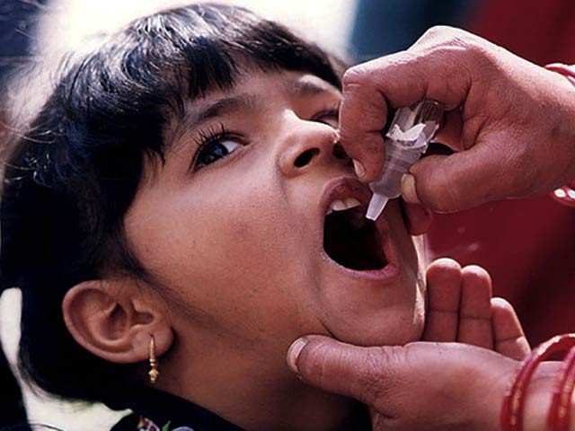 سندھ بھر میں انسداد ٹائیفائیڈ مہم 21 اکتوبر سے شروع ہو گی