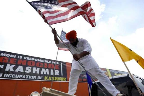 کشمیریوں پر بھارتی مظالم کیخلاف مظاہرے، برطانیہ، آئرلینڈ اور امریکہ میں ریلیاں