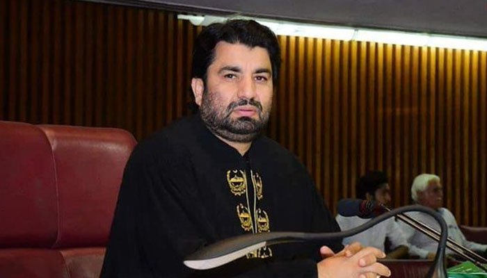 الیکشن میں کامیابی کالعدم قرار: ڈپٹی اسپیکر قاسم سوری اسمبلی کے ممبر بھی نہ رہے