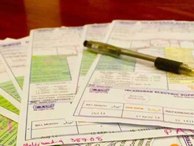 157 ارب روپے کے لائن لاسز کا بوجھ بجلی صارفین پر ڈال دیا گیا