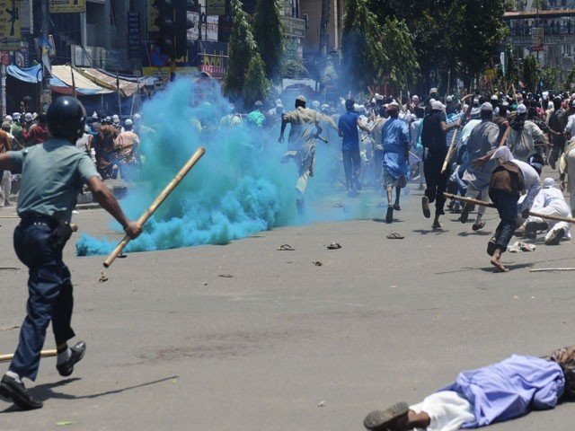 بنگلا دیش میں گستاخانہ مواد پر ہنگامے پھوٹ پڑے، 4 افراد جاں بحق