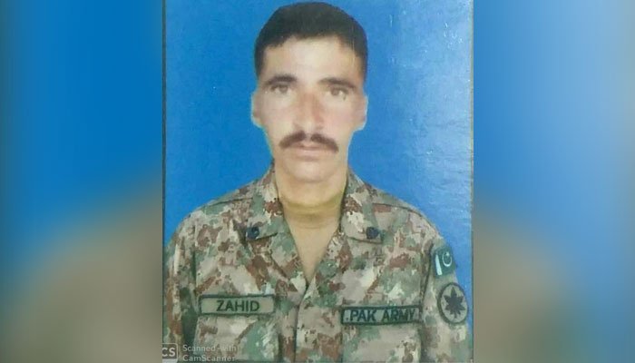 بھارتی فوج کی ایل او سی پر بلااشتعال فائرنگ، پاک فوج کا جوان اور 5 شہری شہید