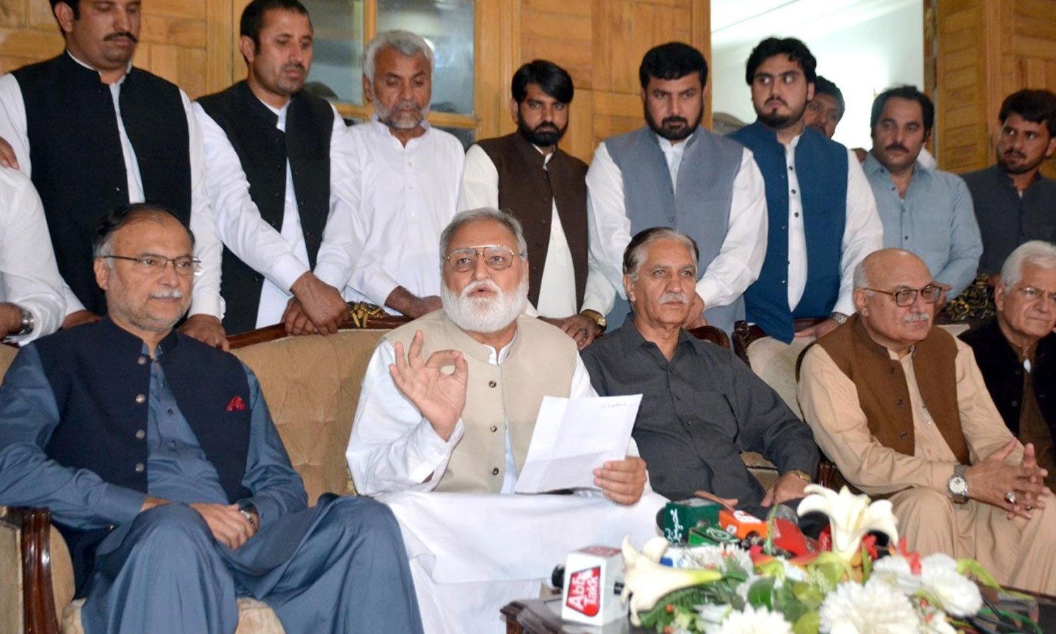 رہبر کمیٹی نے ملک بھر میں جے یوآئی (ف) کے دھرنے ختم کرنے کا اعلان کر دیا