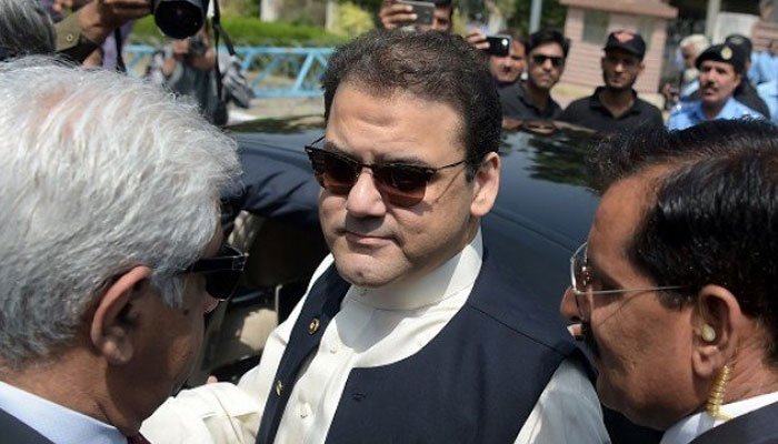 نواز شریف کو زہر دیئے جانے سے متعلق بیان پر حسین نواز کی وضاحت