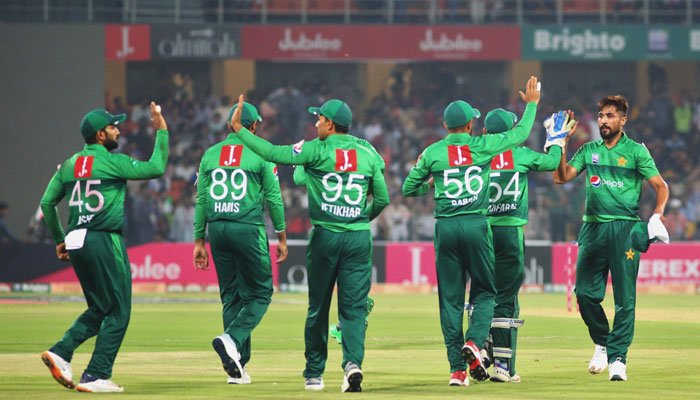 ٹی ٹوئنٹی کرکٹ میں پاکستان اور بابر اعظم کی پہلی پوزیشن برقرار