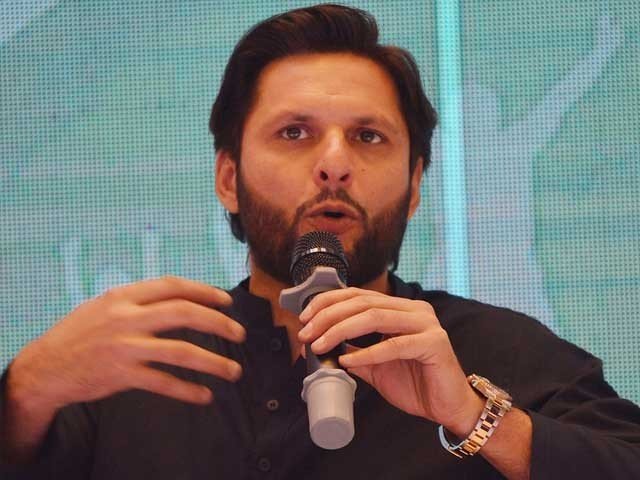 مصباح الحق کو وقت دینا ہوگا، اتنی جلدی نہیں کرنی چاہیے، شاہد آفریدی