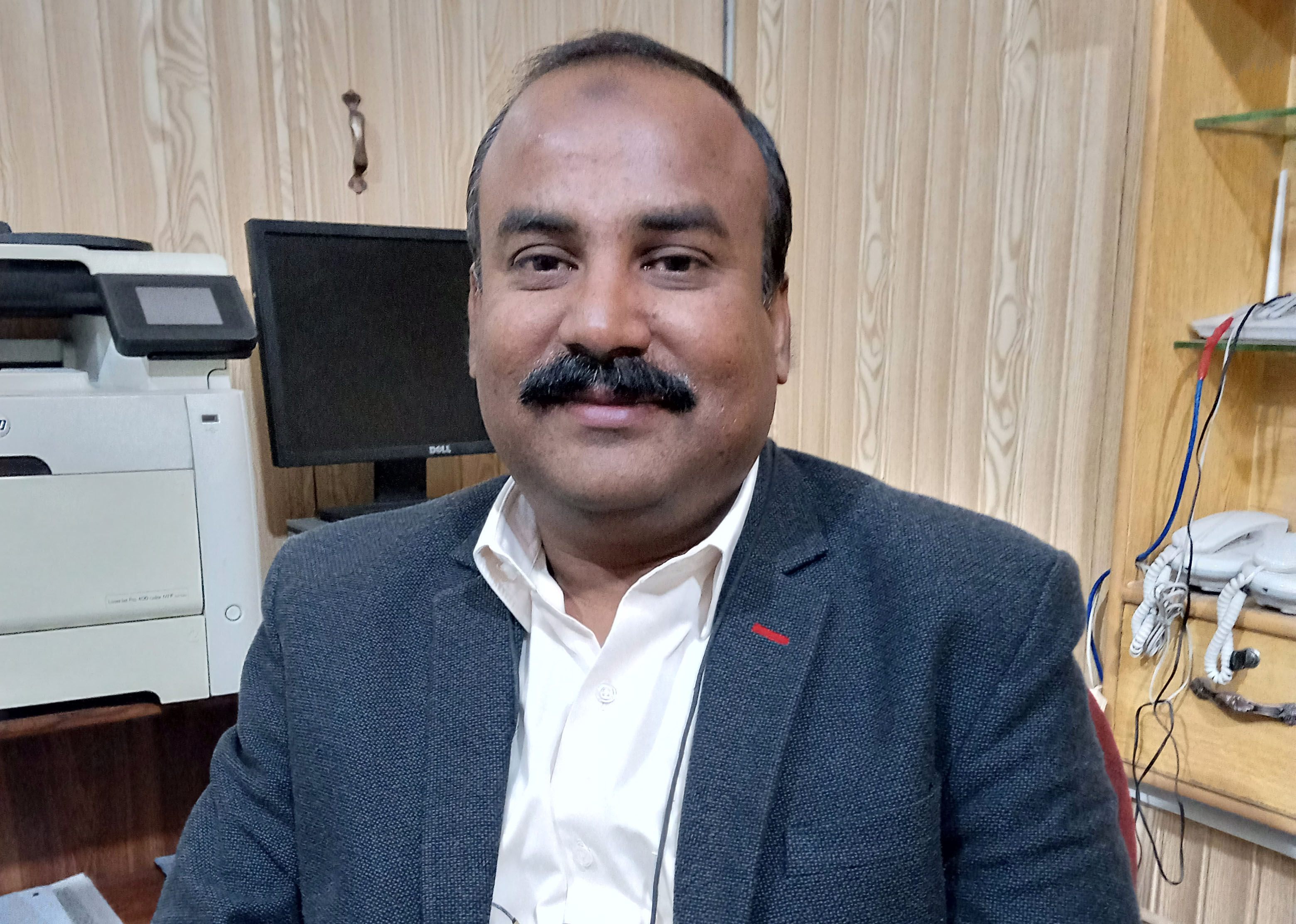 Dr. Malik Waheed