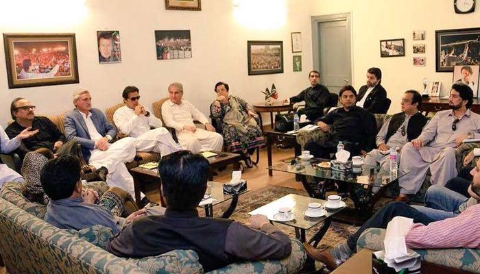 مشرف کیخلاف فیصلہ: وزیراعظم نے پی ٹی آئی کور کمیٹی کا ہنگامی اجلاس طلب کر لیا