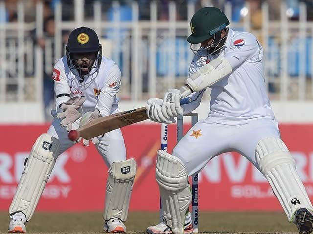 کراچی ٹیسٹ؛ پاکستان کی سری لنکا کے خلاف بیٹنگ