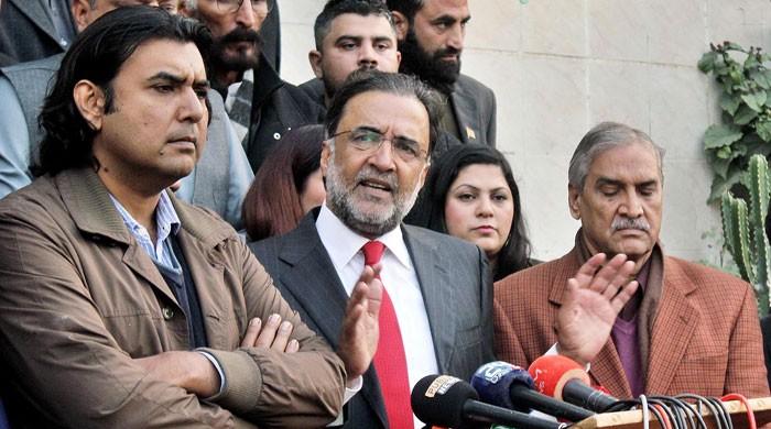 پیپلز پارٹی نے نیب ترمیمی آرڈیننس کو ’مدر آف این آر او‘ قرار دے دیا