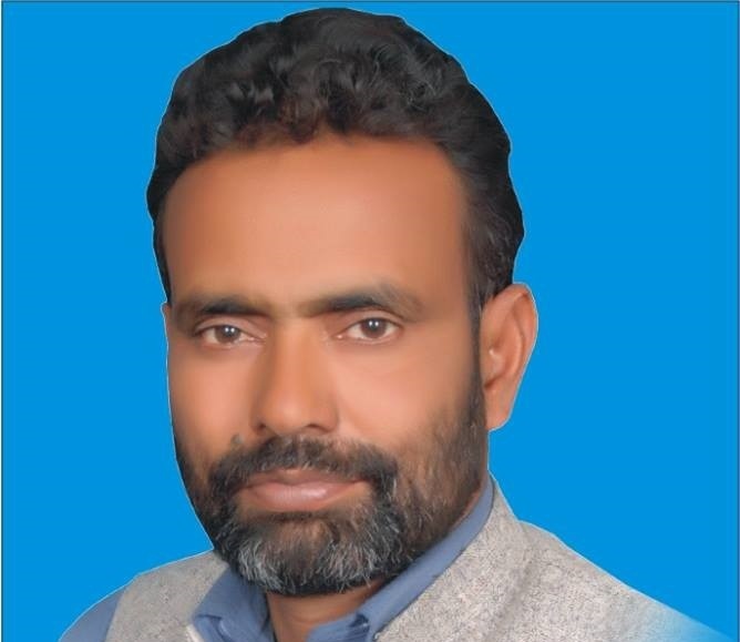 کرسمس کا تہوار مسرت و شادمانی کا باعث ہے۔ ساحل منیر