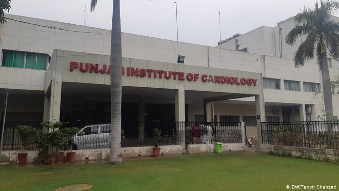 پی آئی سی میں مریض اور کچہریوں میں سائل رل گئے