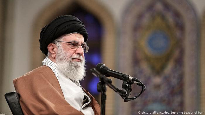 قومی مفادات کے خلاف خطرات کا مقابلہ کریں گے، خامنہ ای