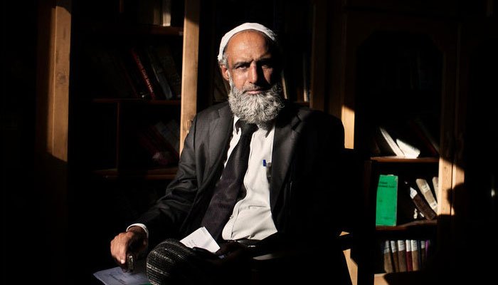 وزارت دفاع نے لاپتا کرنل (ر) انعام کو تحویل میں رکھنے کا اعتراف کر لیا