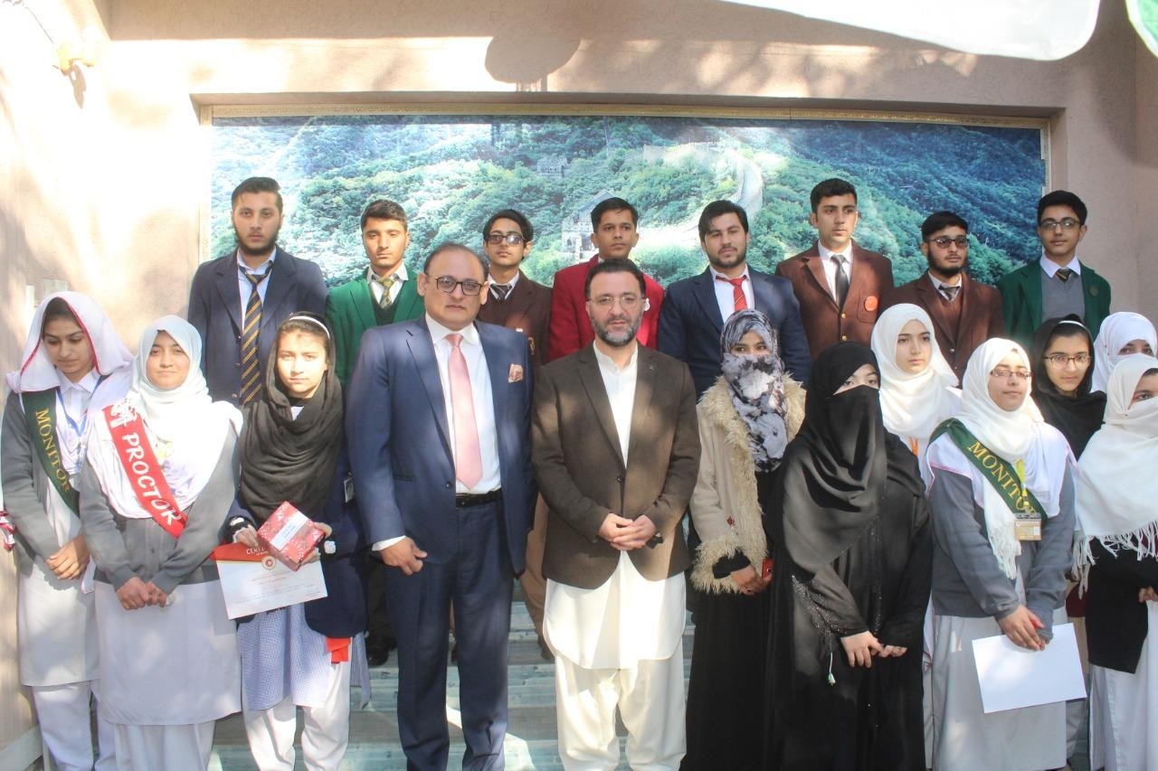 چائنہ ونڈو پشاور کے زیراہتمام مقابلہ مضمون نویسی