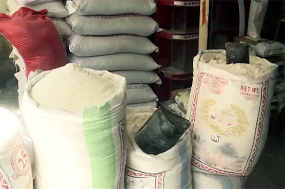 کے پی حکومت کے پنجاب سے رابطے کے بعد آٹے کی ترسیل شروع، نرخ کم ہونے لگے