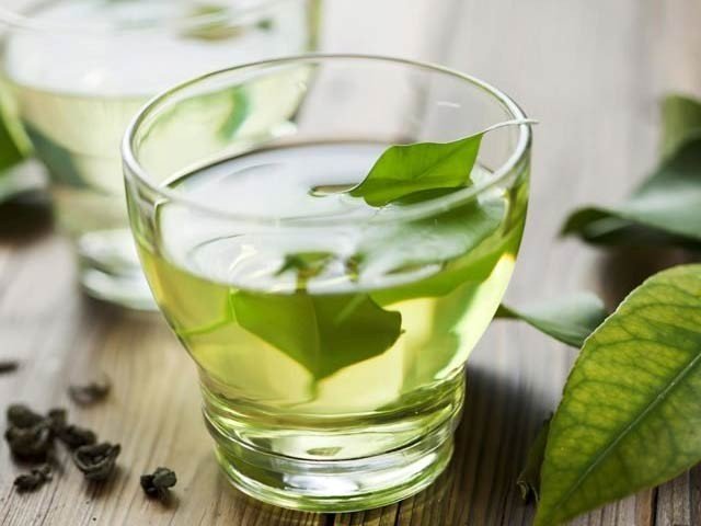 اب سبز چائے عمر بھی بڑھائے