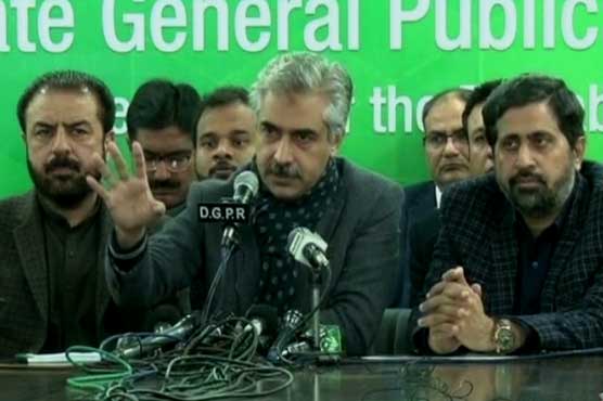 لاہور سمیت پنجاب بھر میں آٹے کا کوئی بحران نہیں، صوبائی وزرا کا دعویٰ