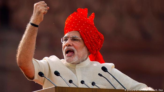 پاکستان کو دھول چٹانے کے لیے ہفتہ، دس دن بہت ہیں، مودی