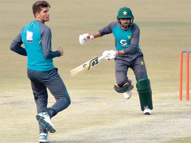 ٹوئنٹی 20 ہوم سیریز، قومی کرکٹرز کی پاور ہٹنگ نے ماحول گرما دیا