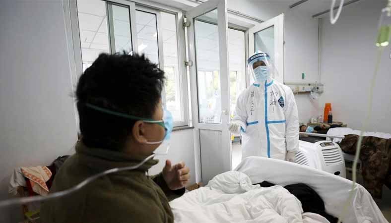 کورونا وائرس: چین میں ہلاکتیں 1700 سے تجاوز، کیسز کی تعداد 70 ہزار سے بھی بڑھ گئی