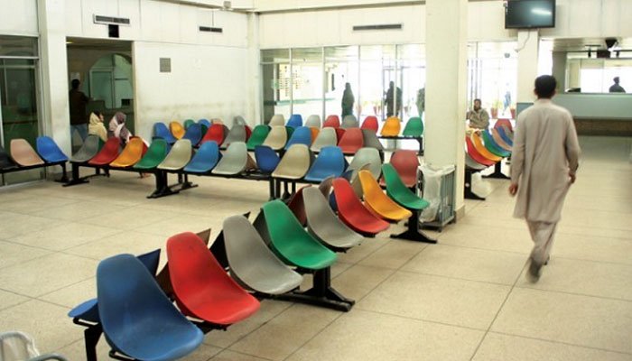 سندھ حکومت کا بڑے سرکاری اسپتالوں کی او پی ڈیز 15 دن کیلئے بند کرنے کا فیصلہ