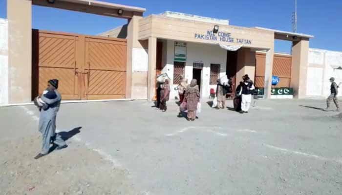 تفتان: پاکستان ہاؤس قرنطینہ میں رکھے گئے افراد سے بھر گیا