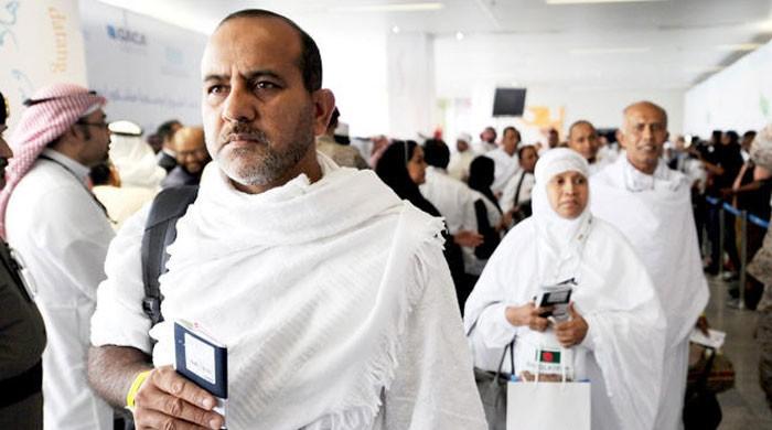 کورونا وائرس: سعودی عرب میں عمرہ زائرین کے داخلے پر پابندی میں توسیع