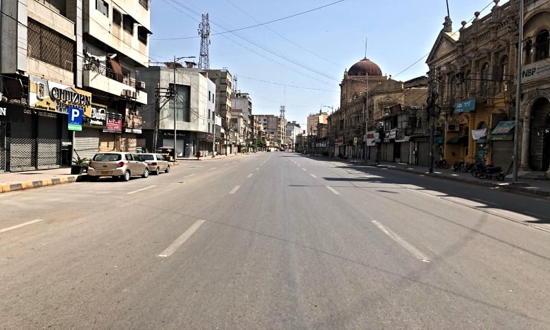 کورونا وائرس، لاک ڈاﺅن اور وکلاء برداری