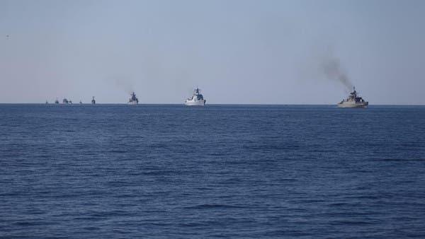 نامعلوم مسلح افراد کا خلیج عمان میں ایک بحری جہاز پر قبضہ